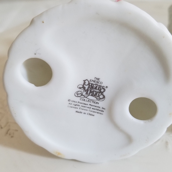 Set of 2 Beautiful Precious Moments Ceramic Candle Sticks Holder Boy Girl Enesco - Picture 6 of 9